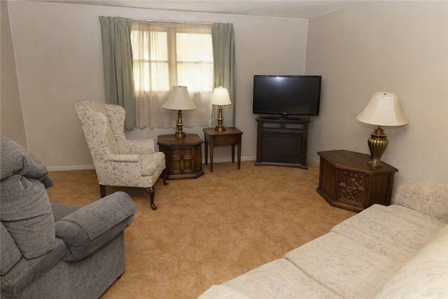 120 Buhl Rd, Forward Twp, PA 16033