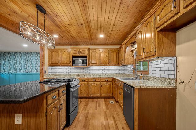 812 Tanglewood Dr, Woodbury, TN 37190