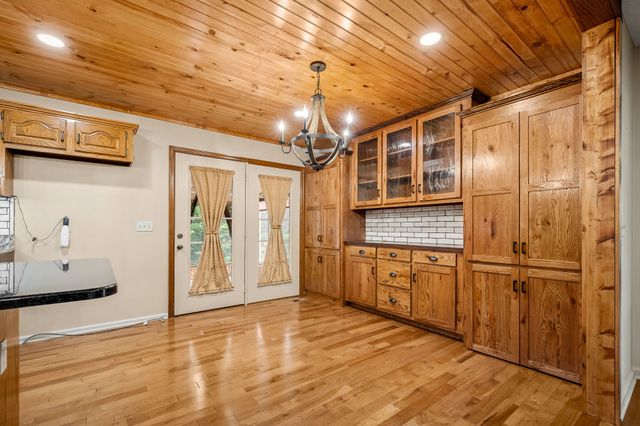 812 Tanglewood Dr, Woodbury, TN 37190