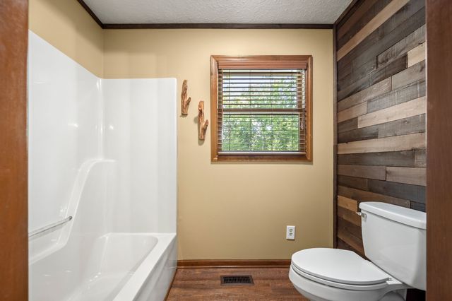812 Tanglewood Dr, Woodbury, TN 37190