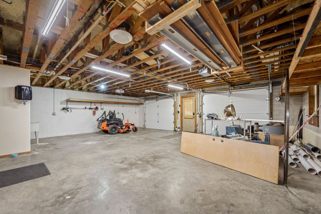 812 Tanglewood Dr, Woodbury, TN 37190