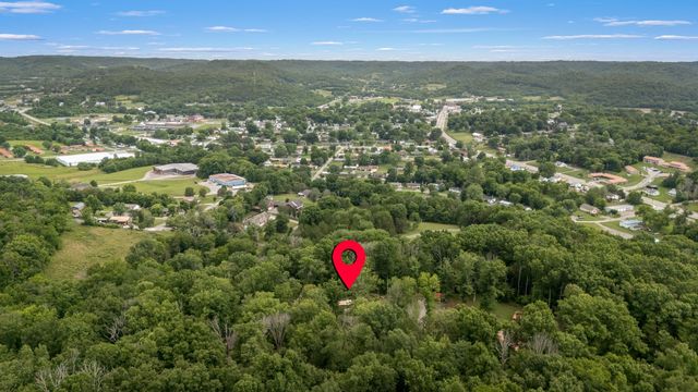 812 Tanglewood Dr, Woodbury, TN 37190