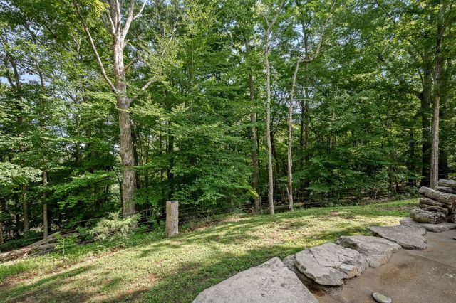 812 Tanglewood Dr, Woodbury, TN 37190