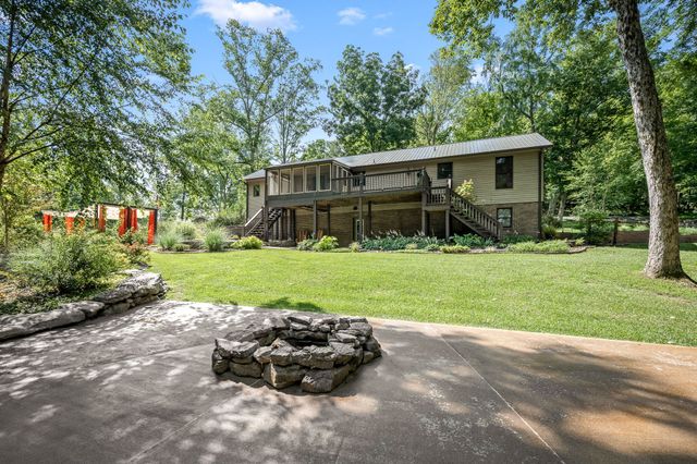 812 Tanglewood Dr, Woodbury, TN 37190