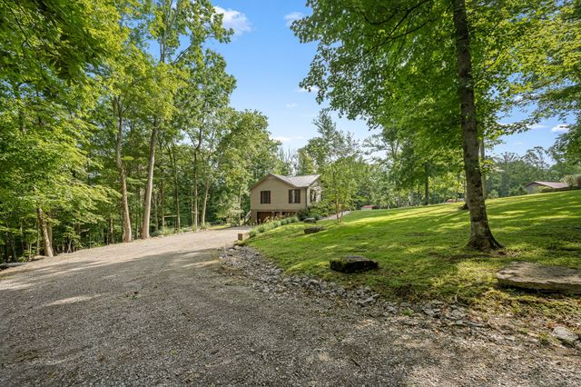 812 Tanglewood Dr, Woodbury, TN 37190