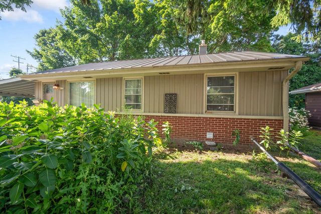 4026 S Logan COURT, Milwaukee, WI 53207