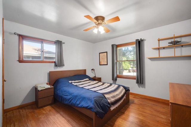 4026 S Logan COURT, Milwaukee, WI 53207