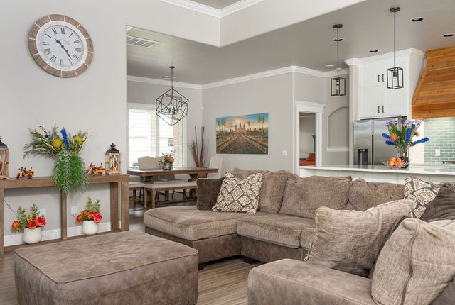401 Bray Lane, Yukon, OK 73099