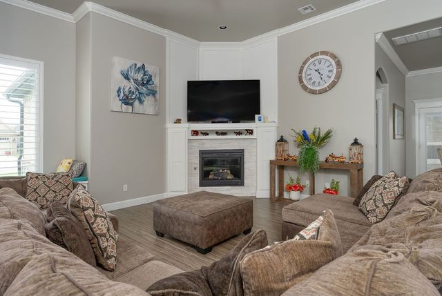401 Bray Lane, Yukon, OK 73099