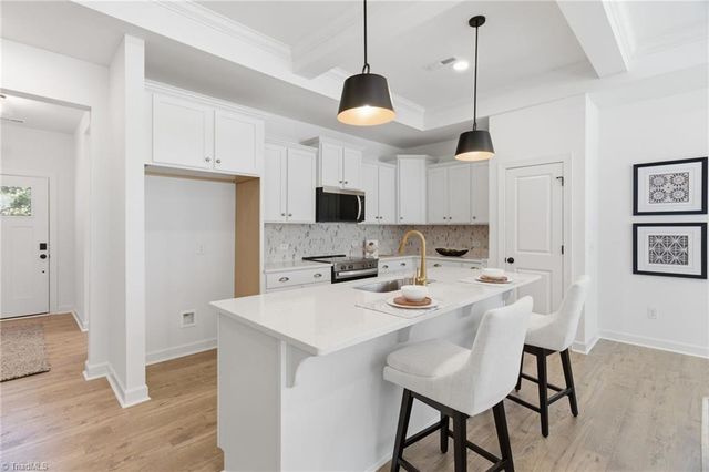 2130 E Holly Grove Road 1028, Lexington, NC 27292