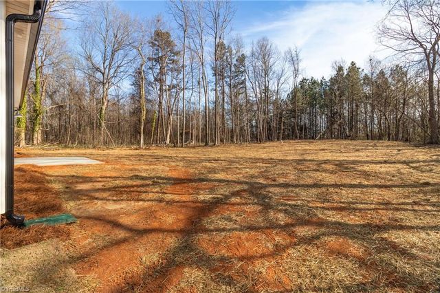 2130 E Holly Grove Road 1028, Lexington, NC 27292