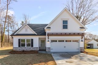 2130 E Holly Grove Road 1028, Lexington, NC 27292