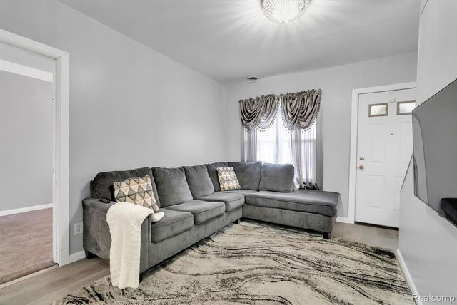 2248 Faber Street, Hamtramck, MI 48212