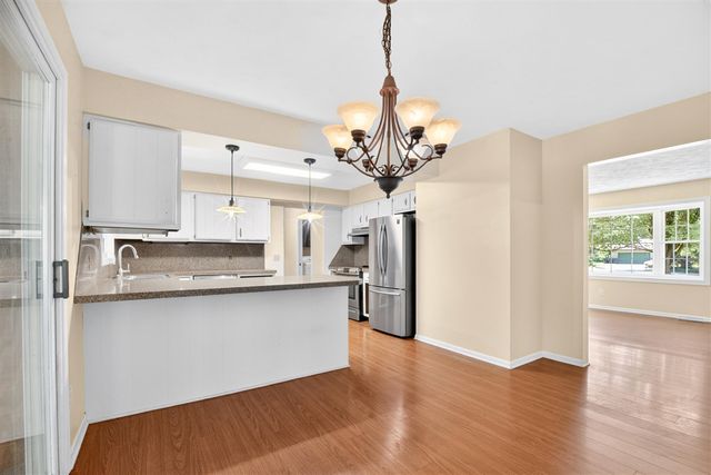 8076 Land O Lakes Drive, Kalamazoo, MI 49048