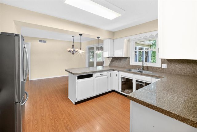 8076 Land O Lakes Drive, Kalamazoo, MI 49048