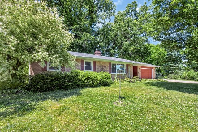 8076 Land O Lakes Drive, Kalamazoo, MI 49048