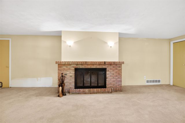 8076 Land O Lakes Drive, Kalamazoo, MI 49048