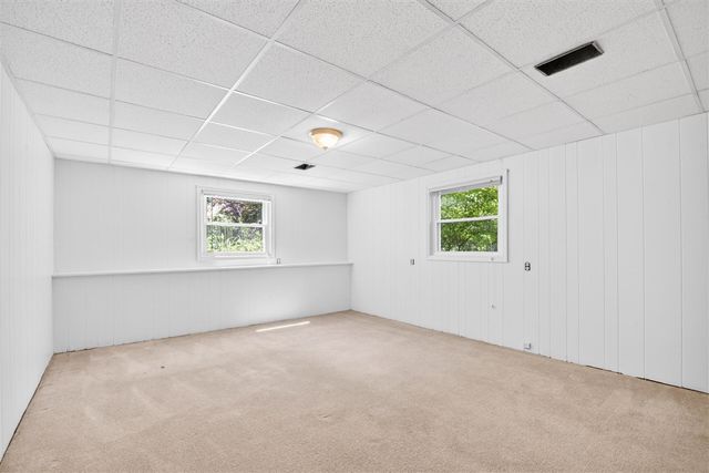 8076 Land O Lakes Drive, Kalamazoo, MI 49048