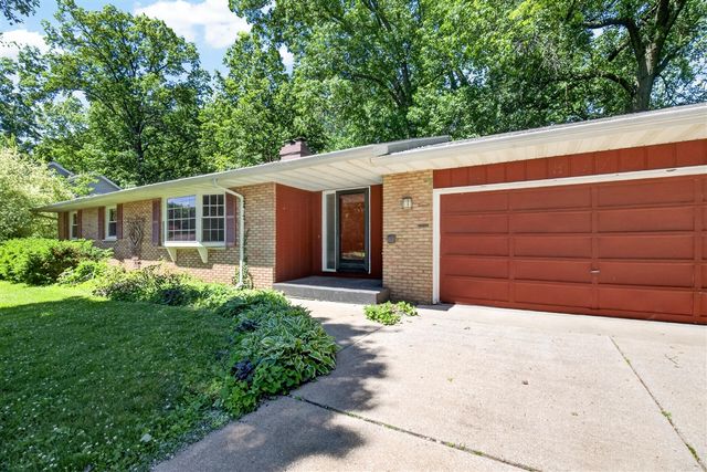 8076 Land O Lakes Drive, Kalamazoo, MI 49048