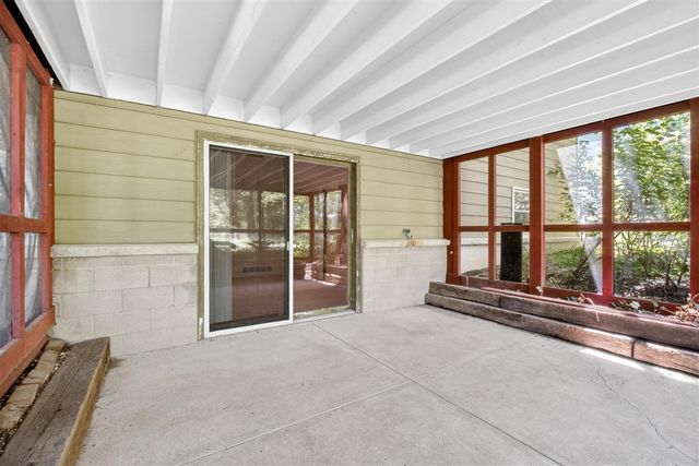 8076 Land O Lakes Drive, Kalamazoo, MI 49048