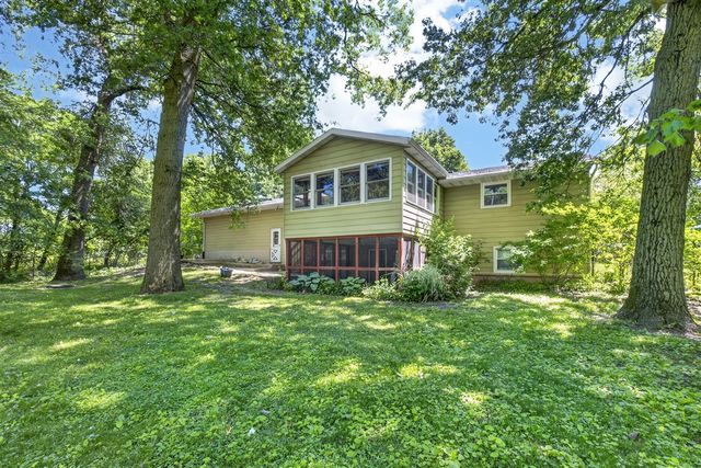 8076 Land O Lakes Drive, Kalamazoo, MI 49048
