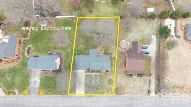 106 Pinebark Court, Morganton, NC 28655