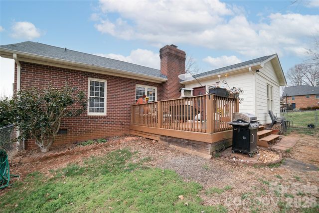 106 Pinebark Court, Morganton, NC 28655