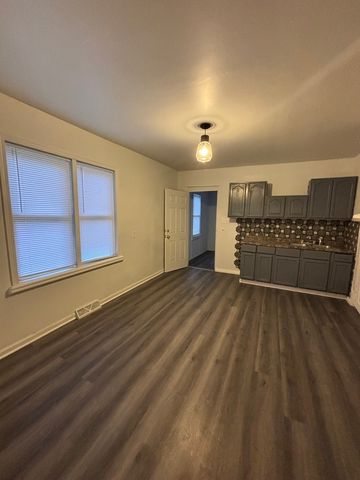 15634 Union Avenue, Harvey, IL 60426