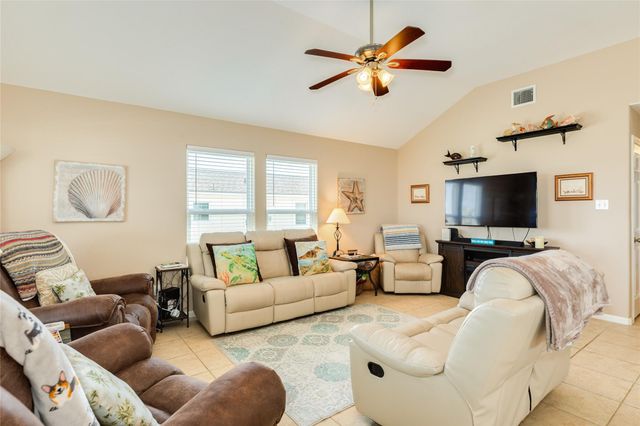 4114 Navarro Drive, Galveston, TX 77554