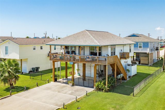 4114 Navarro Drive, Galveston, TX 77554