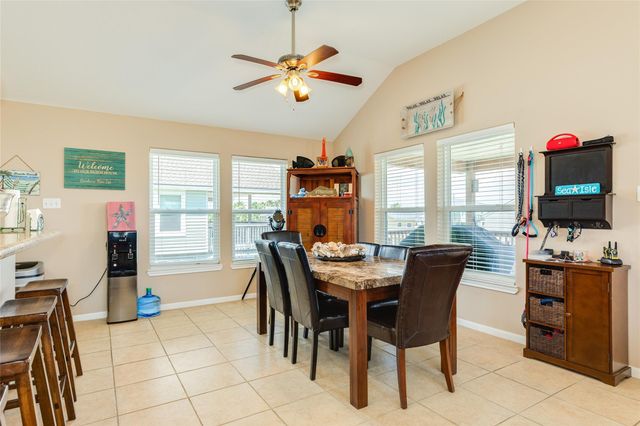 4114 Navarro Drive, Galveston, TX 77554