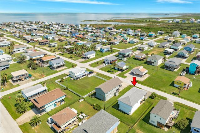 4114 Navarro Drive, Galveston, TX 77554