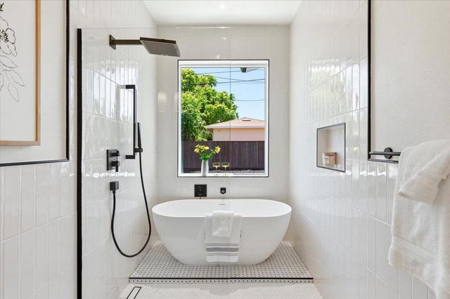 2808 Rebeiro Avenue, Santa Clara, CA 95051