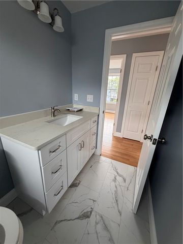 88 Coggeshall Street, Providence, RI 02908