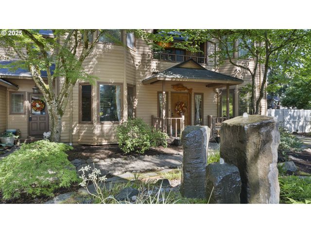 2323 THRUSH Ct, Salem, OR 97306