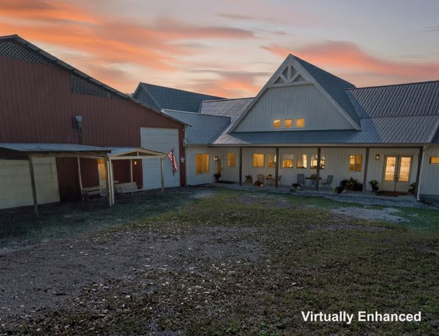 105 McKinney Rd, Gordonsville, TN 38563