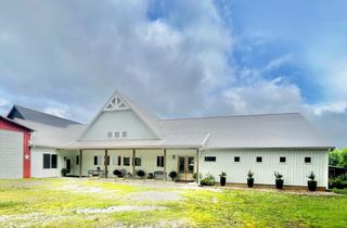 105 McKinney Rd, Gordonsville, TN 38563