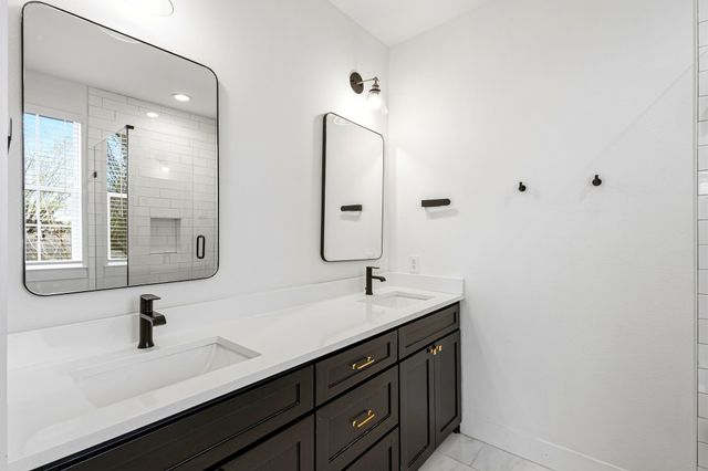 1007 Mount Auburn Avenue, Dallas, TX 75223