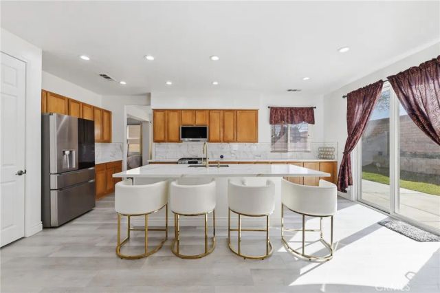 6864 Buchet Drive, Palmdale, CA 93552