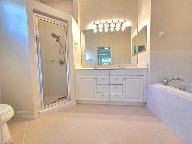 7892 Sanctuary CIR 2, Naples, FL 34104