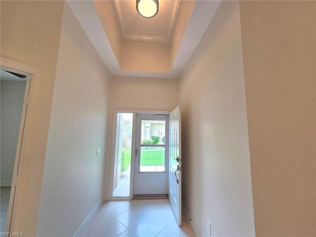 7892 Sanctuary CIR 2, Naples, FL 34104