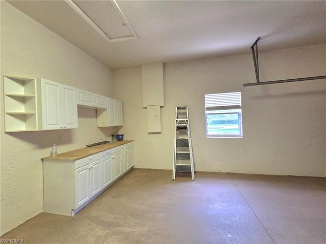 7892 Sanctuary CIR 2, Naples, FL 34104