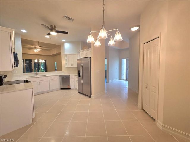 7892 Sanctuary CIR 2, Naples, FL 34104