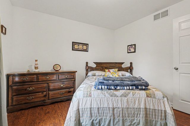 3224 Centennial Oak Court, Clio, MI 49420