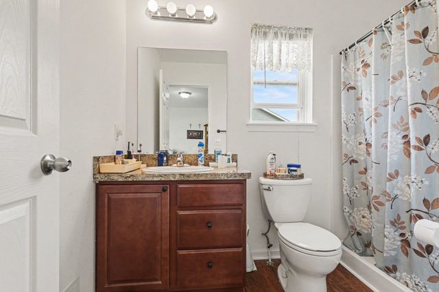 3224 Centennial Oak Court, Clio, MI 49420