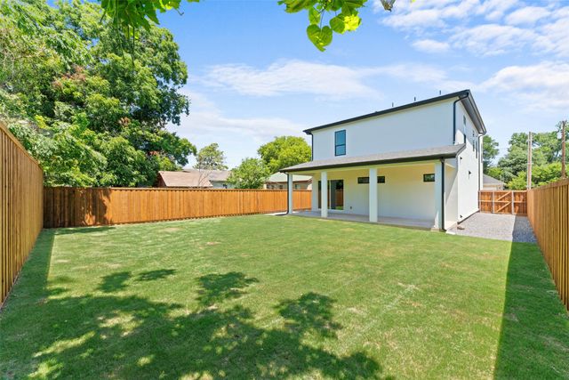 2826 Rochester Street, Dallas, TX 75215