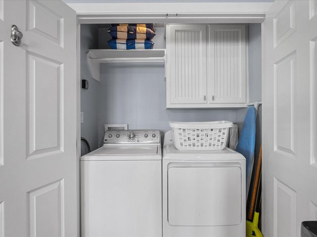 4231 Jolly Roger Road, Jamaica Beach, TX 77554
