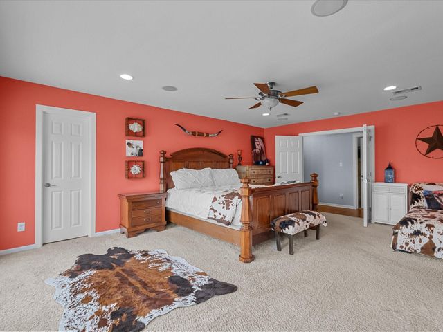 4231 Jolly Roger Road, Jamaica Beach, TX 77554