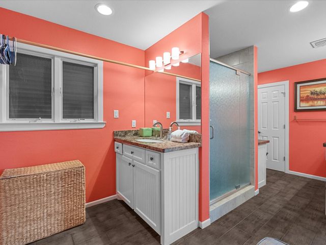 4231 Jolly Roger Road, Jamaica Beach, TX 77554