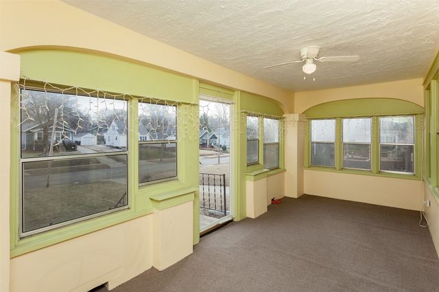 1434 48th Street, Des Moines, IA 50311